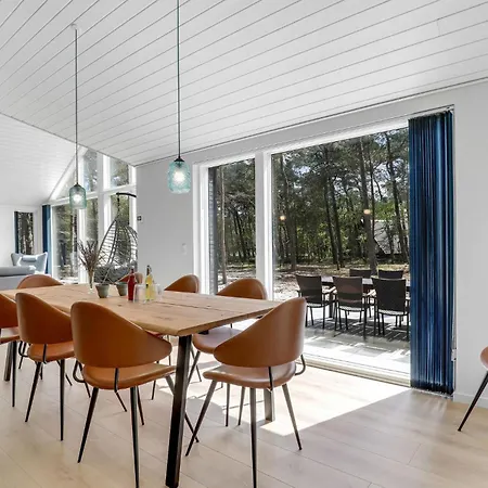 4 Bedroom Lovely In Neksø