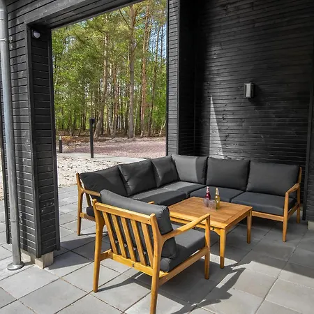 4 Bedroom Lovely In Neksø